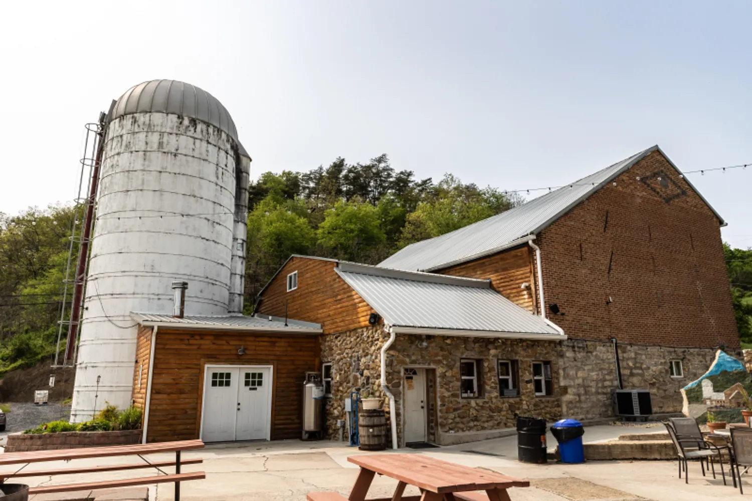 1812 Brewery The Barn