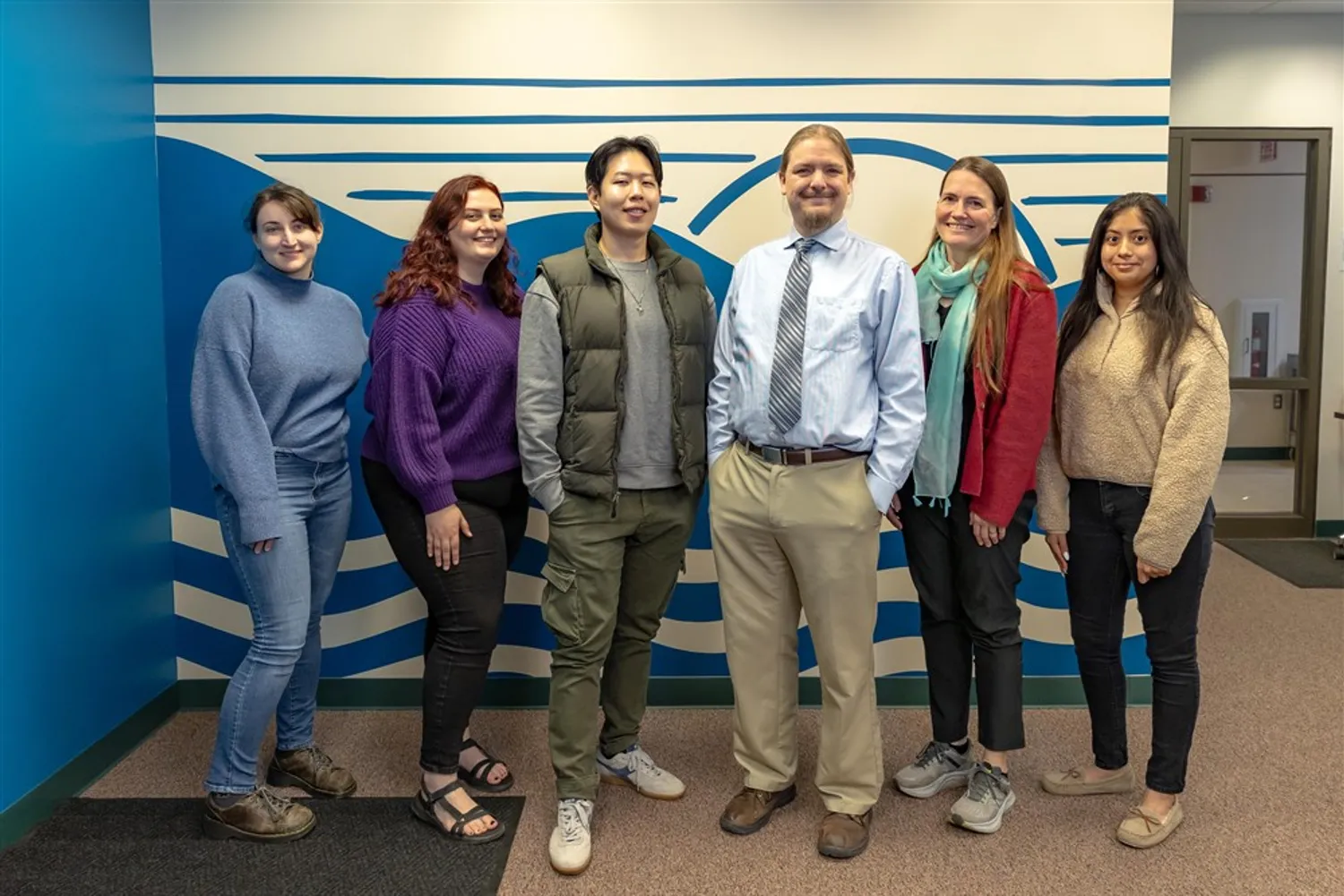 A group of FSU and UMCES students and faculty stand in the UMCES Appalachian Lab.